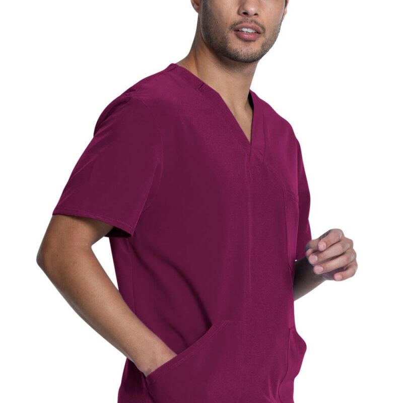 Allura Men's V-Neck Top - Image 11