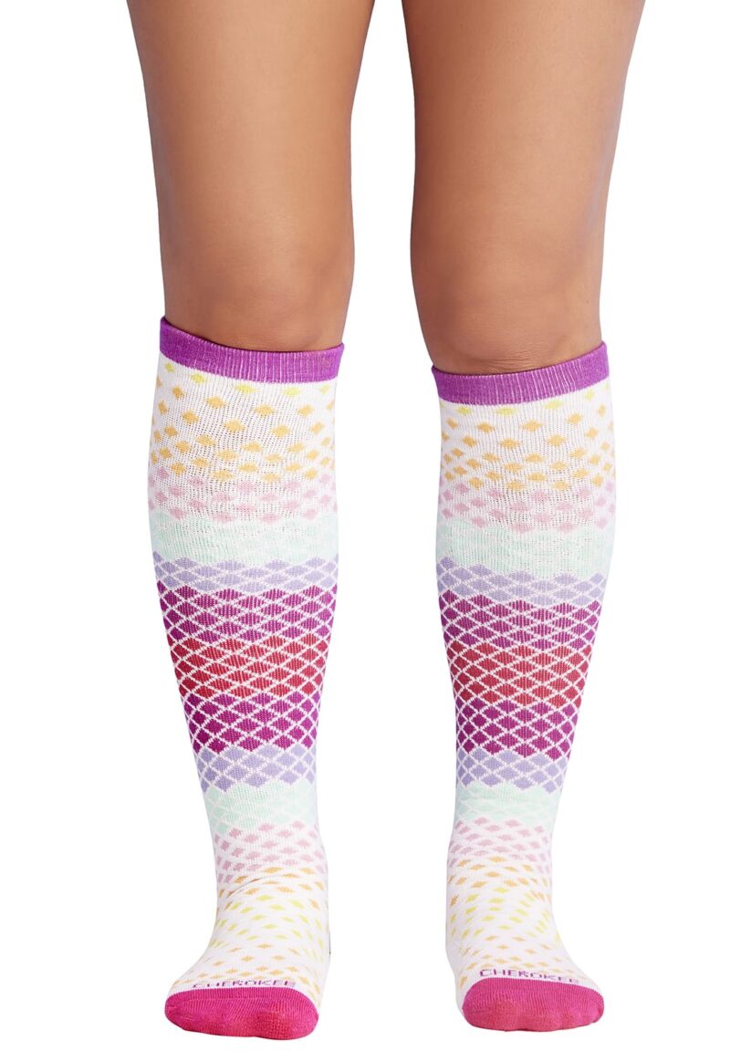 Knee High 15-20 mmHg Compression Socks - Image 5