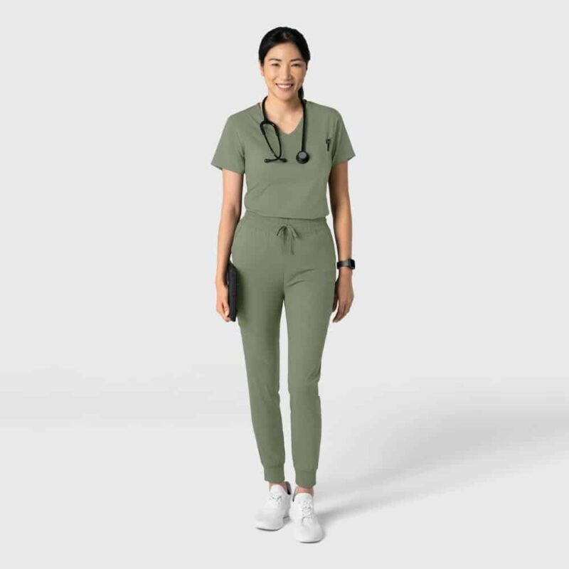 Boundless Women's Tuck-In Scrub Top - Image 11