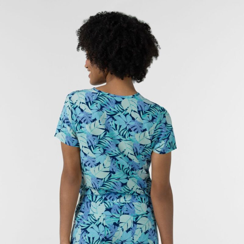 Wonderwink Fashion Prints Women's 1-Pocket Tuck-in Print Scrub Top - Image 3